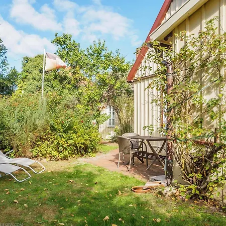 Altes Kapitaenshaeuschen Holiday home