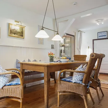 Altes Kapitaenshaeuschen Дом отдыха *