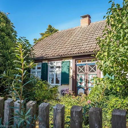 Holiday home Altes Kapitaenshaeuschen